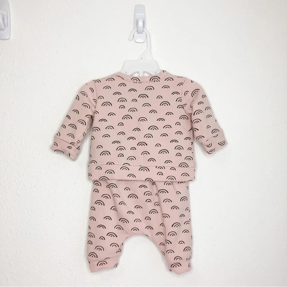 Nordstrom Baby matching set sweatshirt and sweatpants pink rainbow size 3 months - Picture 2 of 11